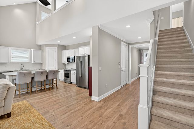 99 Laurel Oaks Drive, Freeport, FL 32439