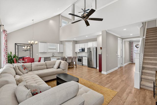 99 Laurel Oaks Drive, Freeport, FL 32439