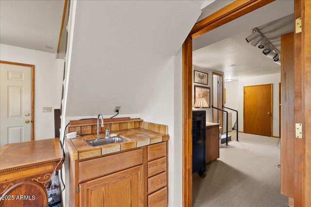 5588 W MOUNTAIN View, Prescott, AZ 86305