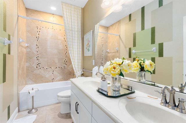 31921 REDTAIL RESERVE BOULEVARD, Sorrento, FL 32776