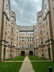 6319 N Artesian Avenue 3W, Chicago, IL 60659