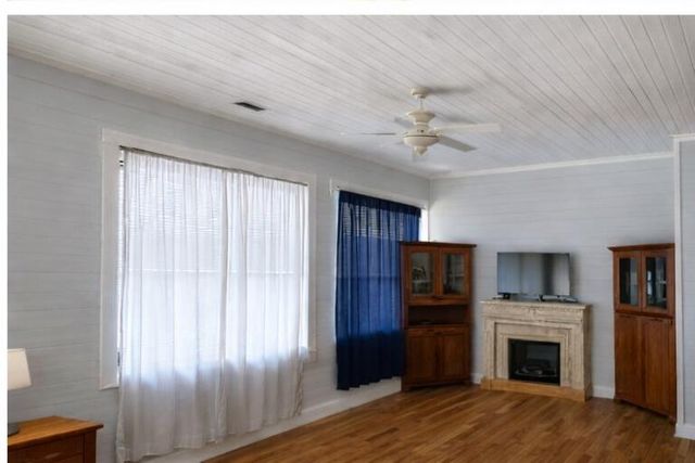 539 Bay Avenue, Defuniak Springs, FL 32435