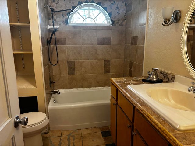 539 Bay Avenue, Defuniak Springs, FL 32435