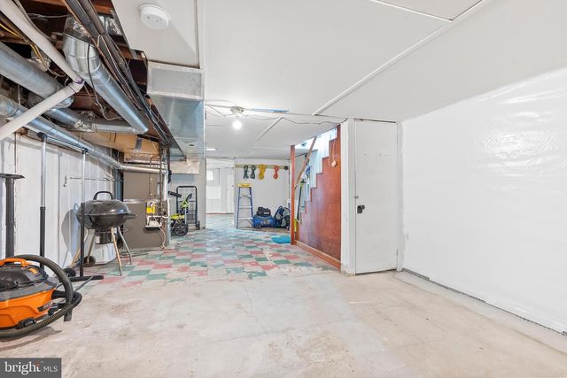 102 S ELLWOOD AVE, Baltimore, MD 21224