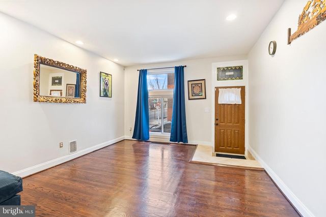 102 S ELLWOOD AVE, Baltimore, MD 21224