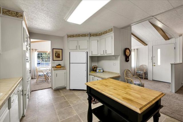 73450 Country Club Drive 18, Palm Desert, CA 92260