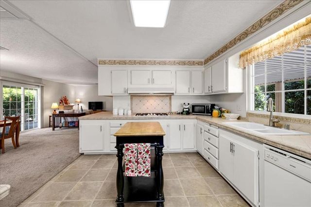73450 Country Club Drive 18, Palm Desert, CA 92260