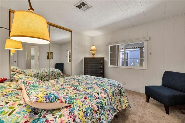 73450 Country Club Drive 18, Palm Desert, CA 92260