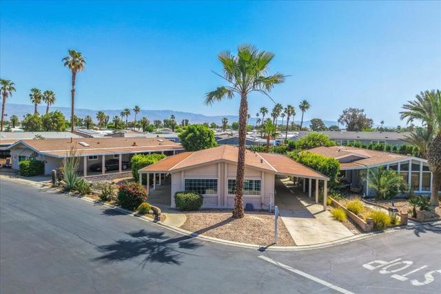 73450 Country Club Drive 18, Palm Desert, CA 92260