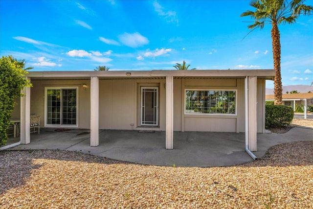 73450 Country Club Drive 18, Palm Desert, CA 92260
