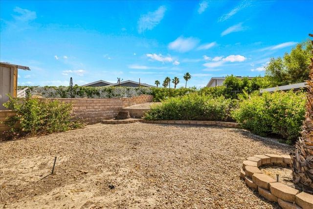 73450 Country Club Drive 18, Palm Desert, CA 92260