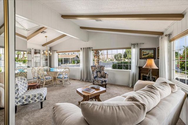 73450 Country Club Drive 18, Palm Desert, CA 92260