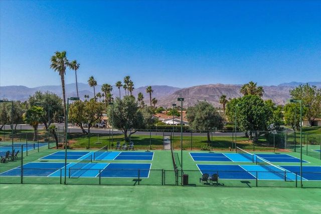 73450 Country Club Drive 18, Palm Desert, CA 92260