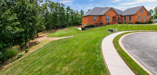 8625 Dayflower Drive, Ooltewah, TN 37363