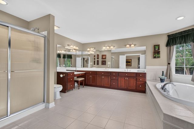 10897 Pioneer Trail, Frankfort, IL 60423