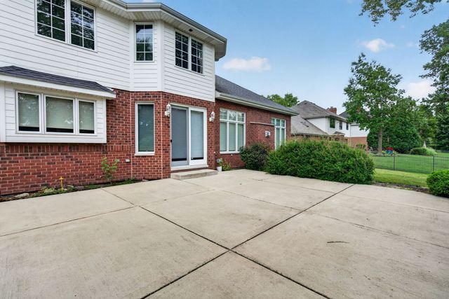 10897 Pioneer Trail, Frankfort, IL 60423