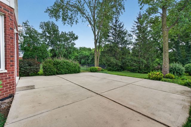 10897 Pioneer Trail, Frankfort, IL 60423