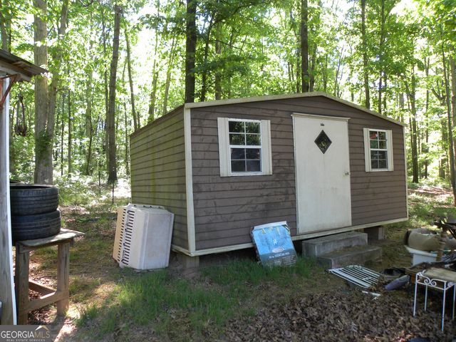 2627 Cole Road, Carnesville, GA 30521