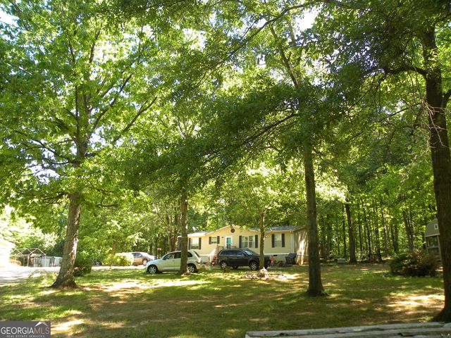 2627 Cole Road, Carnesville, GA 30521