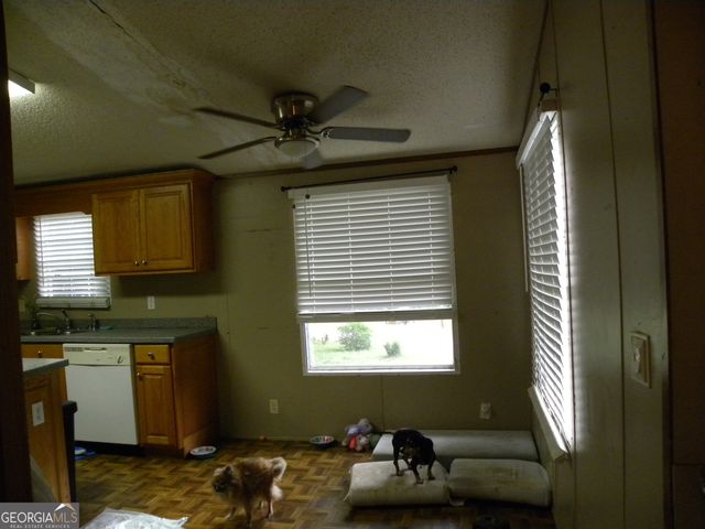 2627 Cole Road, Carnesville, GA 30521