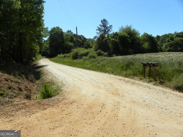 2627 Cole Road, Carnesville, GA 30521