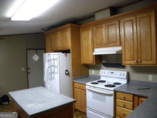 2627 Cole Road, Carnesville, GA 30521