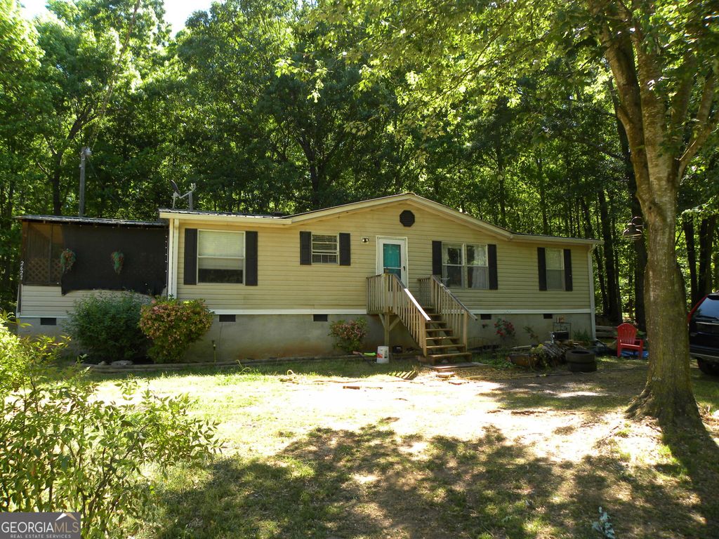 2627 Cole Road, Carnesville, GA 30521