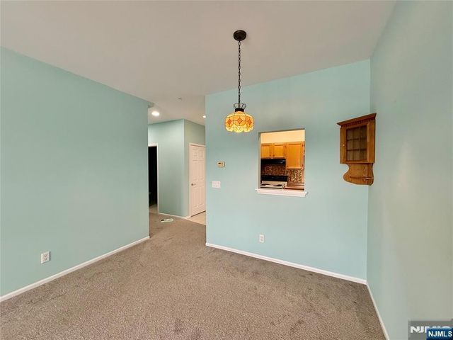 9212 Richmond Road, West Milford, NJ 07480