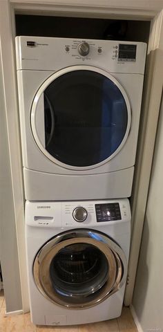 80 New Holland Village, Nanuet, NY 10954