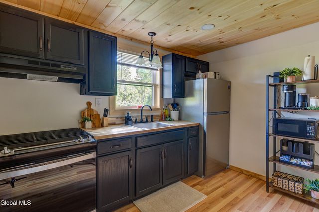 331 MacPhail Road, Canajoharie, NY 13317