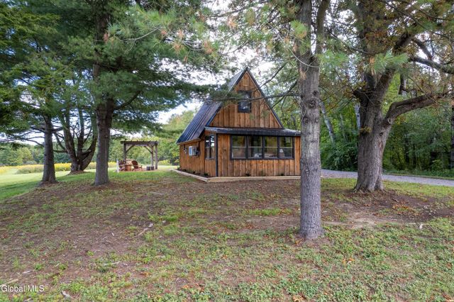 331 MacPhail Road, Canajoharie, NY 13317