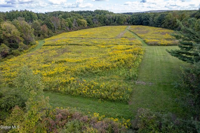 331 MacPhail Road, Canajoharie, NY 13317