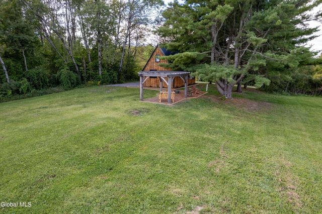 331 MacPhail Road, Canajoharie, NY 13317