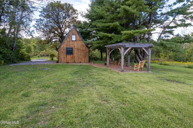 331 MacPhail Road, Canajoharie, NY 13317