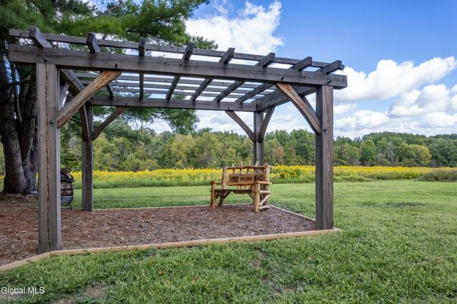 331 MacPhail Road, Canajoharie, NY 13317