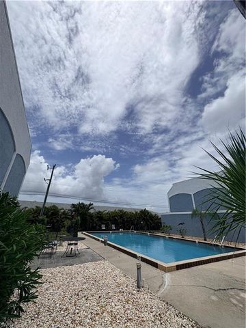 4514 SW 8th PL 11, Cape Coral, FL 33914