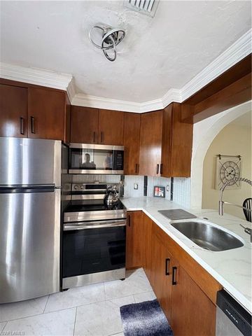 4514 SW 8th PL 11, Cape Coral, FL 33914