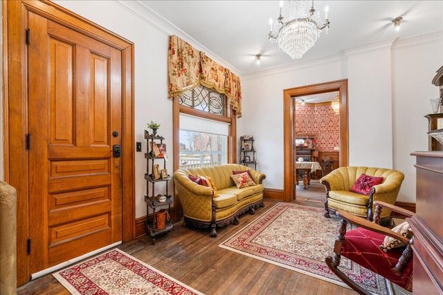 461 Fifth Street, Manistee, MI 49660