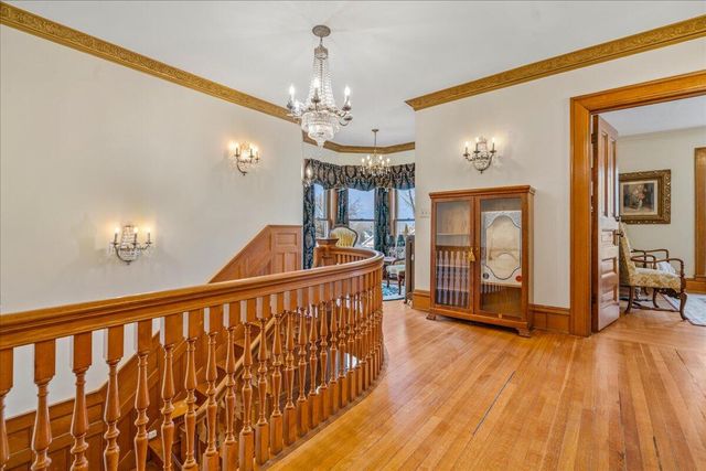 461 Fifth Street, Manistee, MI 49660