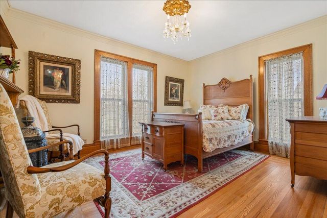 461 Fifth Street, Manistee, MI 49660