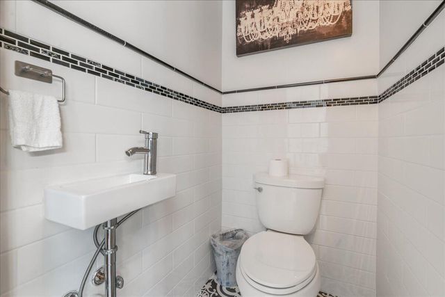 461 Fifth Street, Manistee, MI 49660