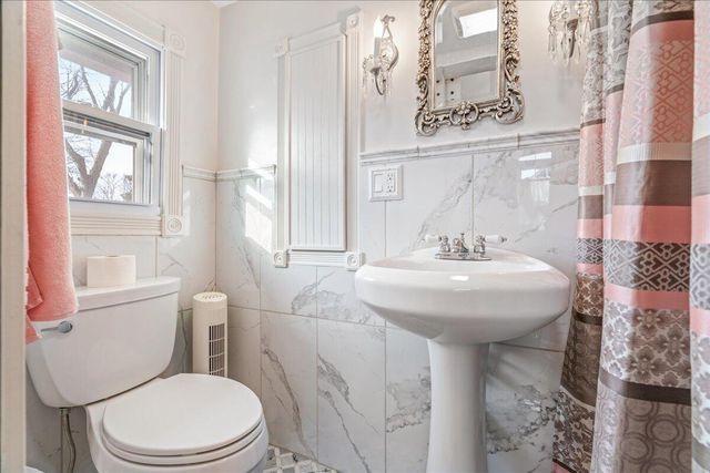 461 Fifth Street, Manistee, MI 49660