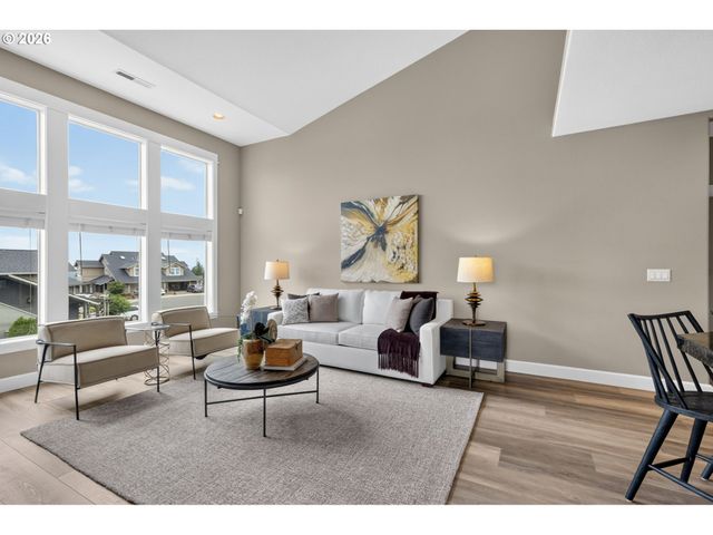 10258 Se BRISTOL Ct, Portland, OR 97086