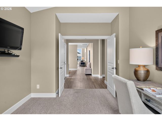 10258 Se BRISTOL Ct, Portland, OR 97086