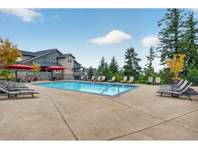 10258 Se BRISTOL Ct, Portland, OR 97086