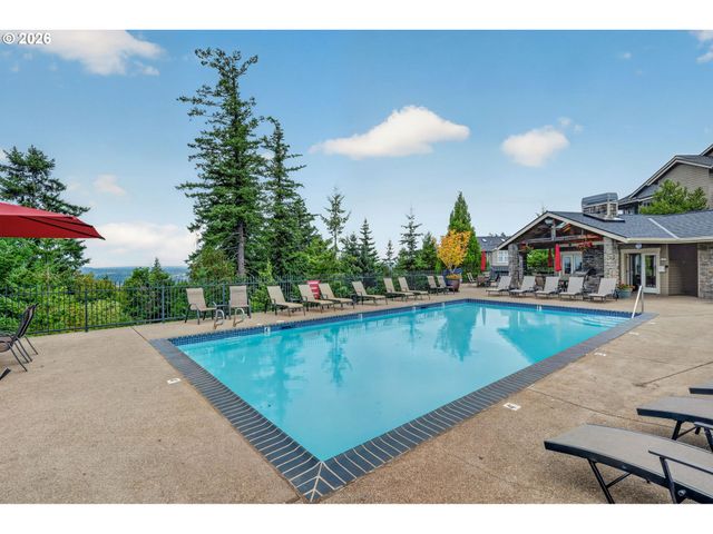 10258 Se BRISTOL Ct, Portland, OR 97086