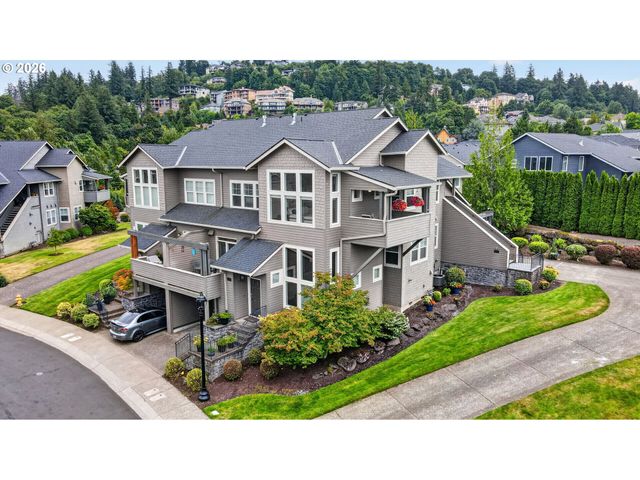 10258 Se BRISTOL Ct, Portland, OR 97086