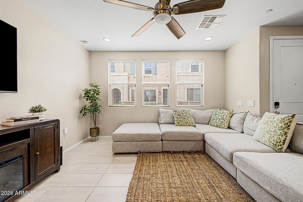 2631 S SULLEY Drive 104, Gilbert, AZ 85295 — photo 4