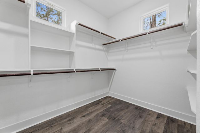 180 Kaanapali LN, Bastrop, TX 78602