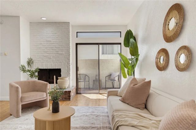 3647 Keystone Avenue 2, Los Angeles, CA 90034